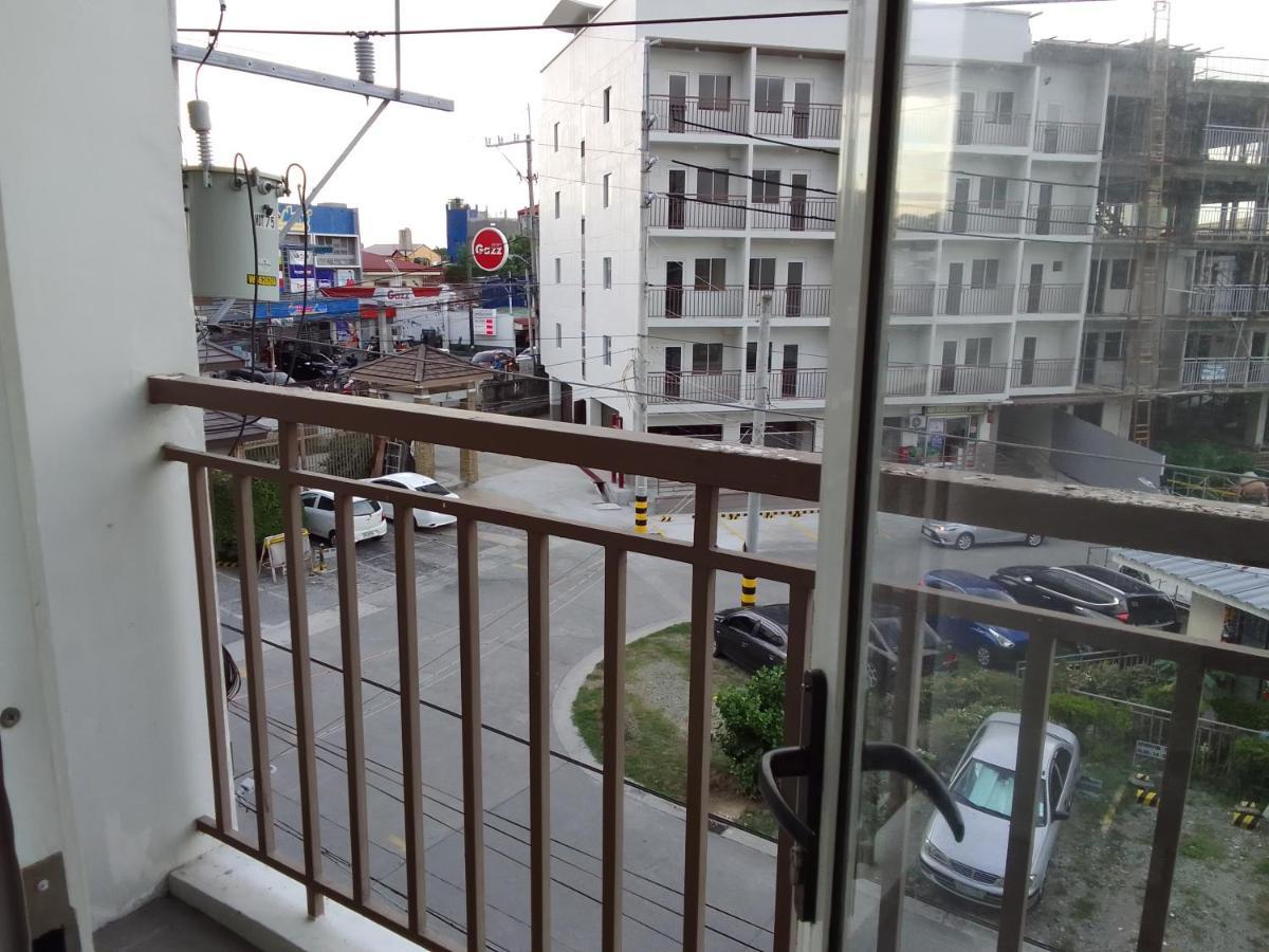 Emmanuel'S Service Apartment Near The Airport Manila Eksteriør bilde