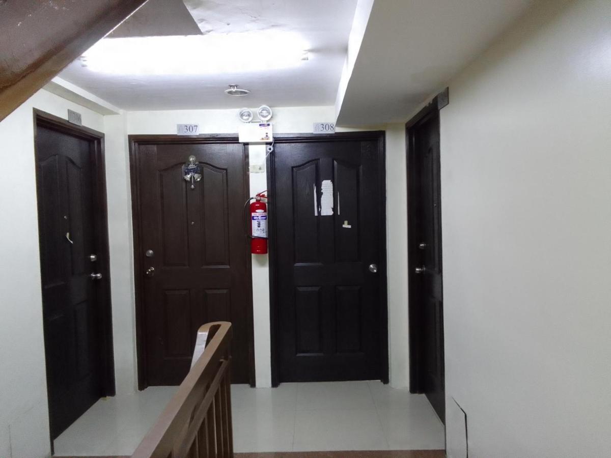 Emmanuel'S Service Apartment Near The Airport Manila Eksteriør bilde