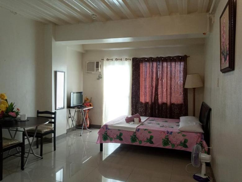 Emmanuel'S Service Apartment Near The Airport Manila Eksteriør bilde
