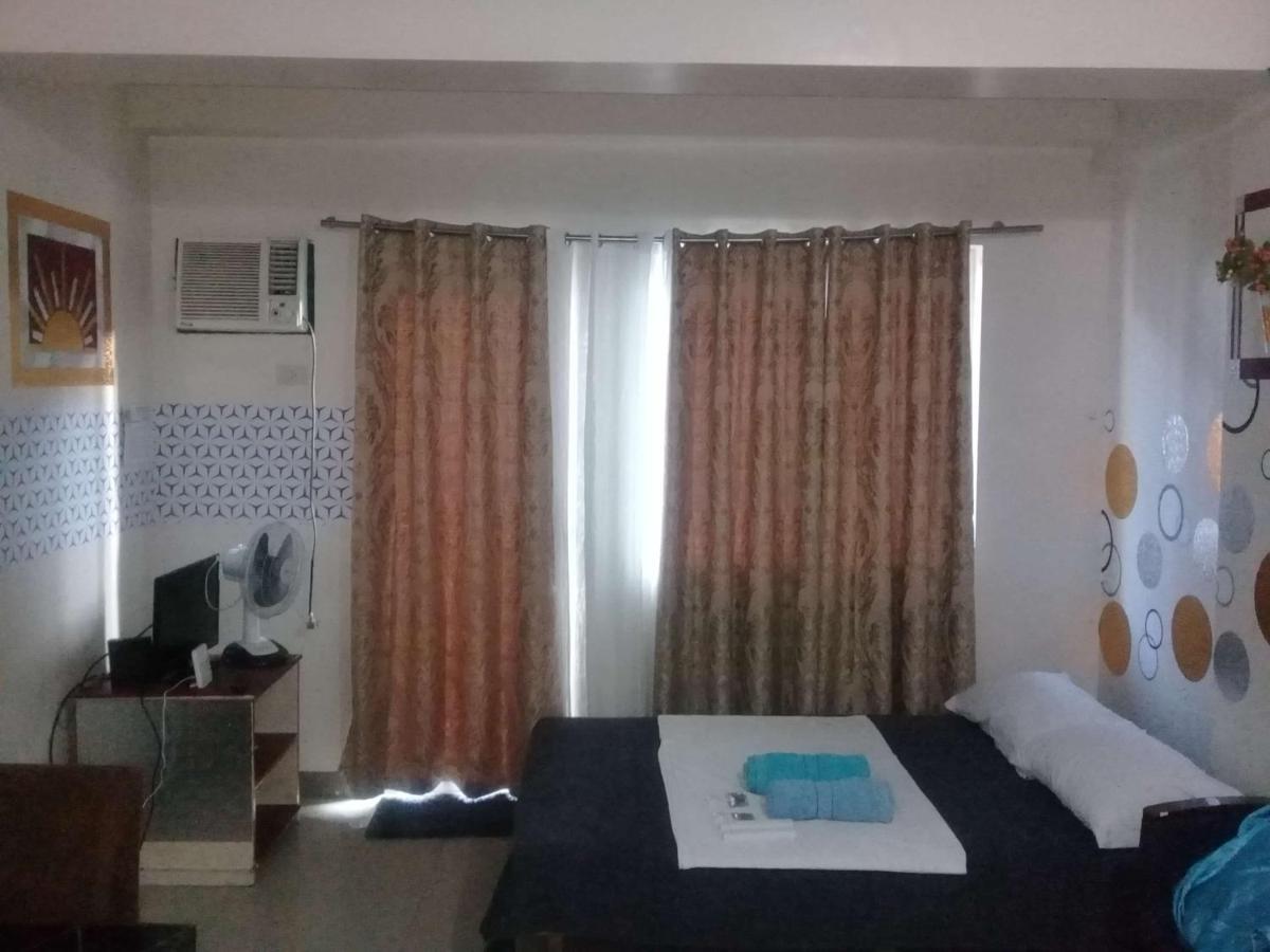 Emmanuel'S Service Apartment Near The Airport Manila Eksteriør bilde