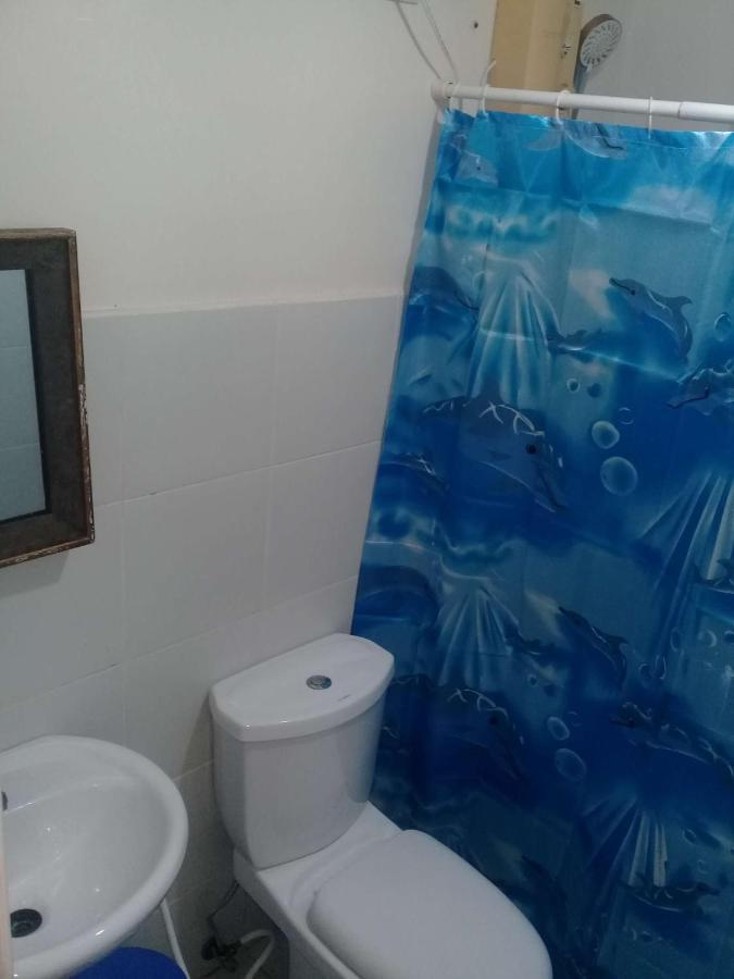 Emmanuel'S Service Apartment Near The Airport Manila Eksteriør bilde